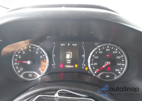 2017 Jeep Renegade Altitude 4X4 z USA, uszkodzony, nr VIN ZACCJBBB5HPF17949